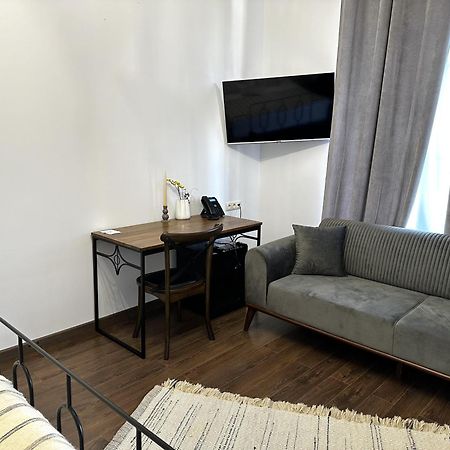 Redroof Country House Hotel ゴリス エクステリア 写真